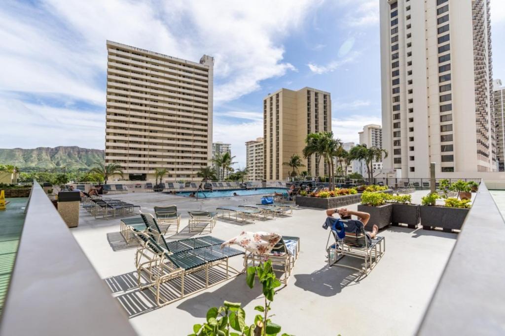 شقة Waikiki Banyan W-Ocean Views With Free Parking! هونولولو المظهر الخارجي الصورة